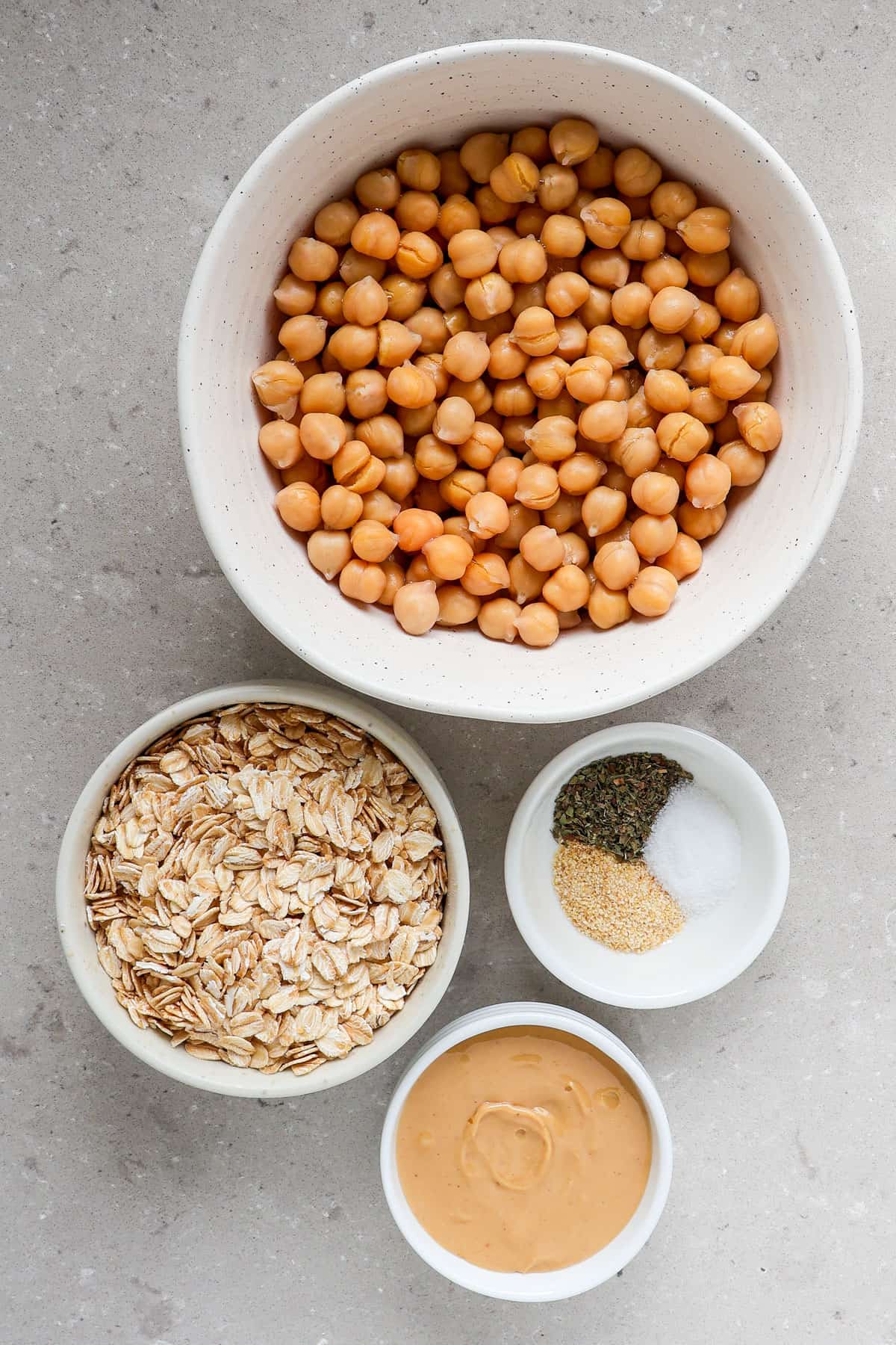 Ingredients shown to make the recipe.